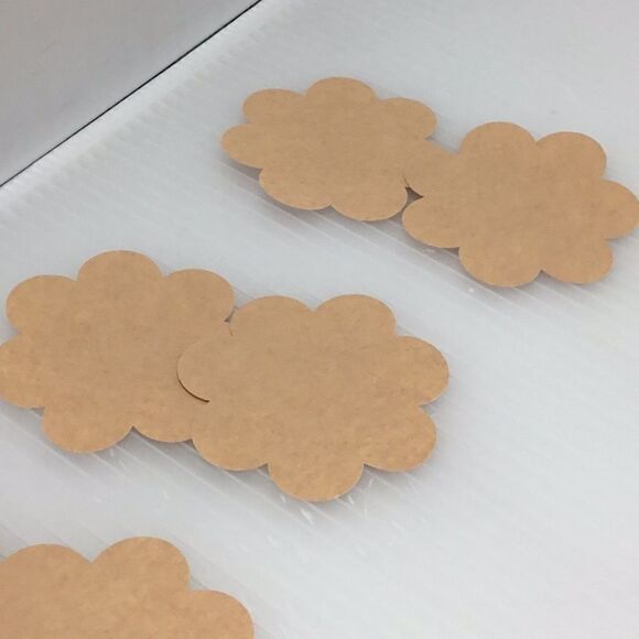 Adhesive Breast Petals pack of 3 pair (D10) - Picture 5 of 5